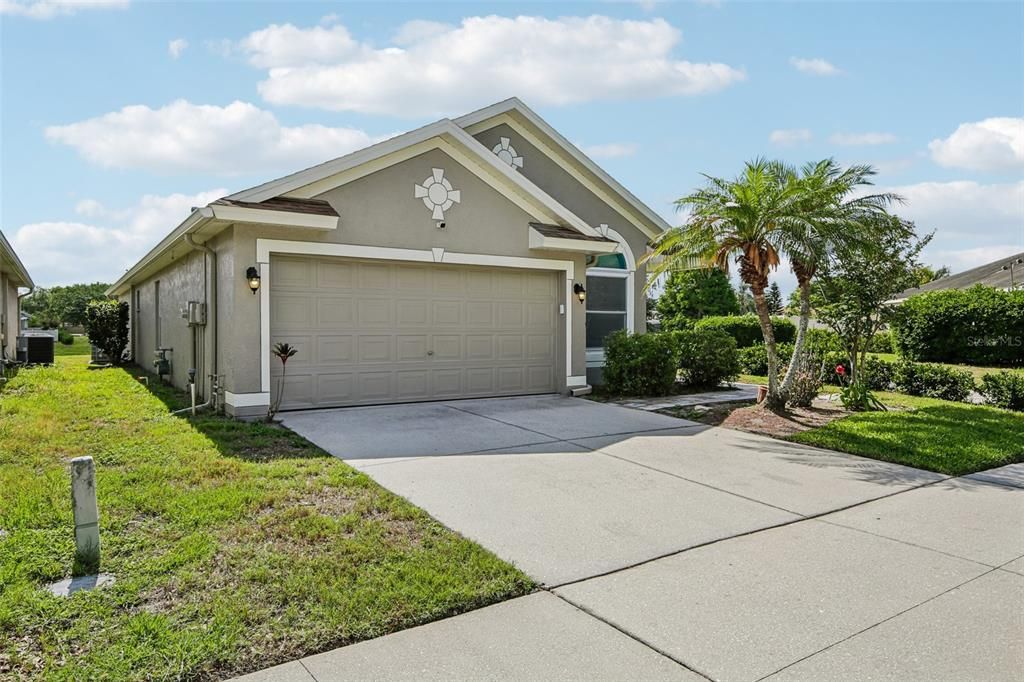 Active With Contract: $270,000 (3 beds, 2 baths, 1530 Square Feet)