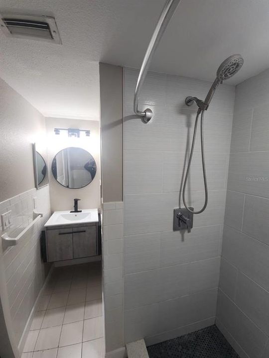 For Sale: $235,000 (2 beds, 2 baths, 1335 Square Feet)