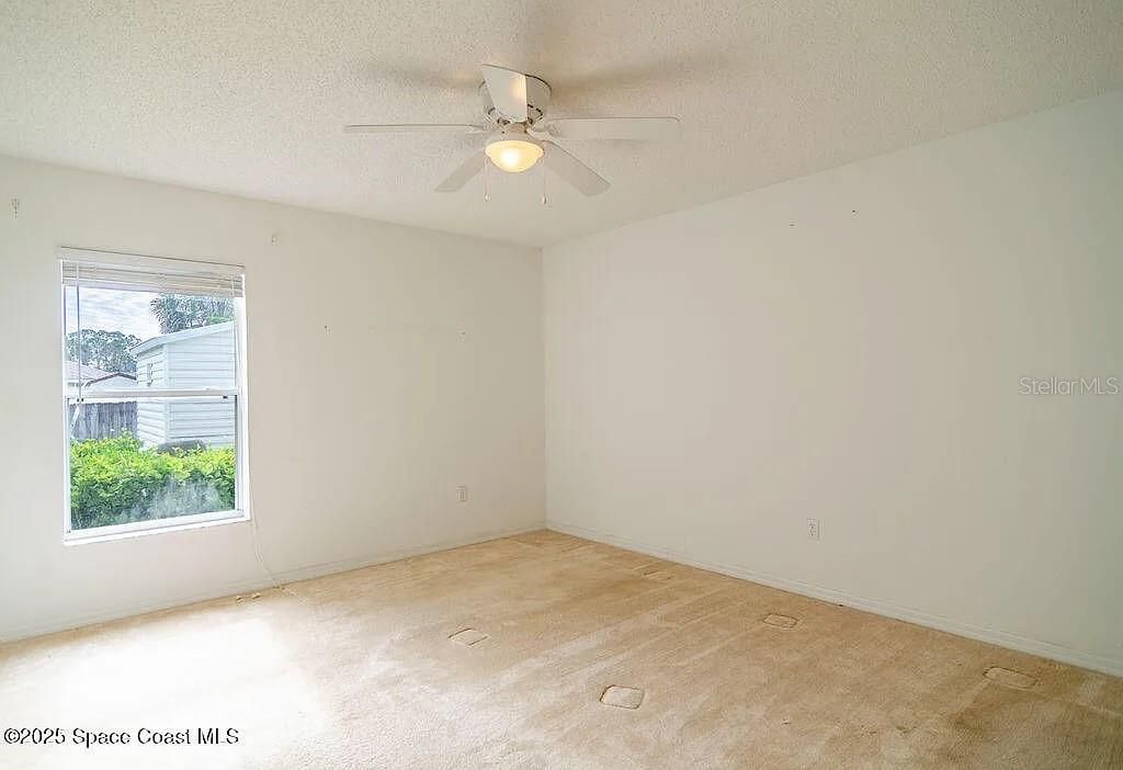 For Rent: $2,650 (4 beds, 3 baths, 2455 Square Feet)