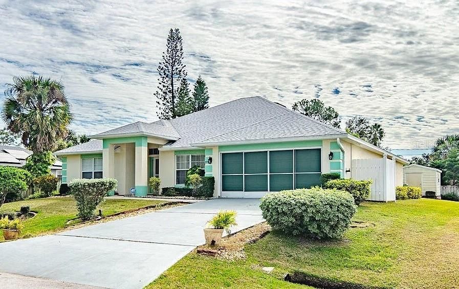 For Rent: $2,650 (4 beds, 3 baths, 2455 Square Feet)
