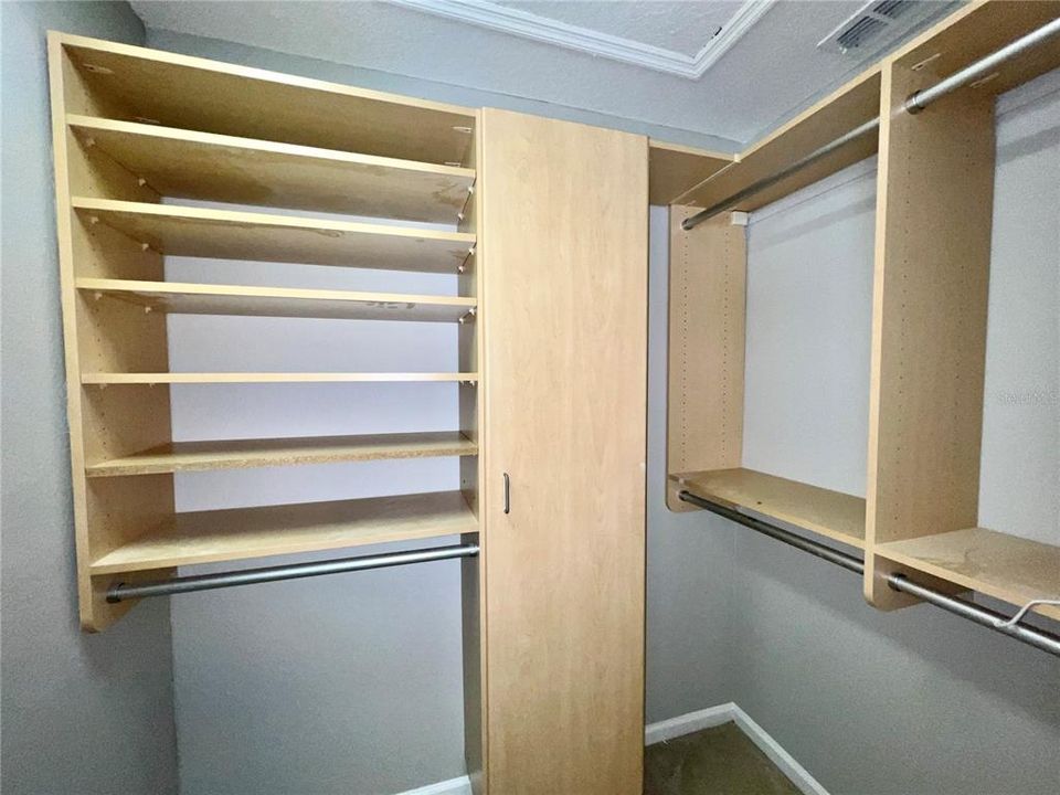 For Rent: $2,250 (2 beds, 2 baths, 1550 Square Feet)