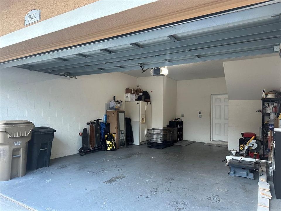 For Rent: $2,200 (3 beds, 2 baths, 1513 Square Feet)