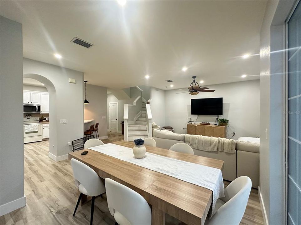 For Rent: $2,200 (3 beds, 2 baths, 1513 Square Feet)