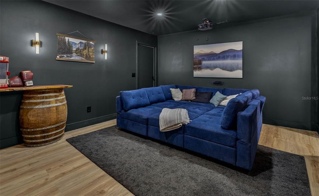 For Sale: $700,000 (3 beds, 3 baths, 3371 Square Feet)