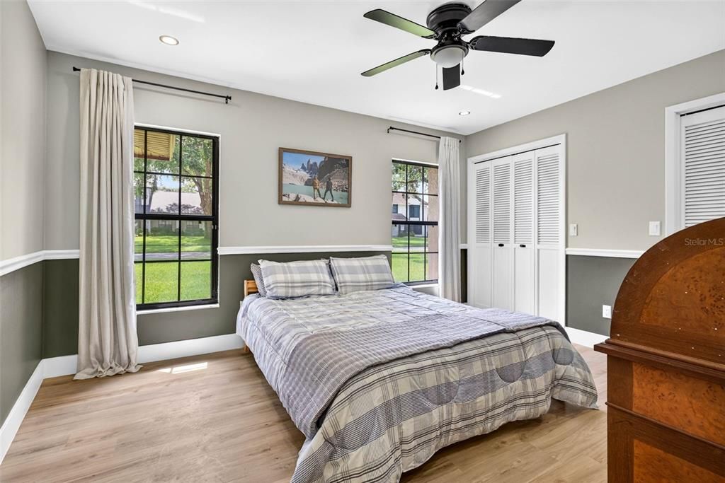 For Sale: $700,000 (3 beds, 3 baths, 3371 Square Feet)
