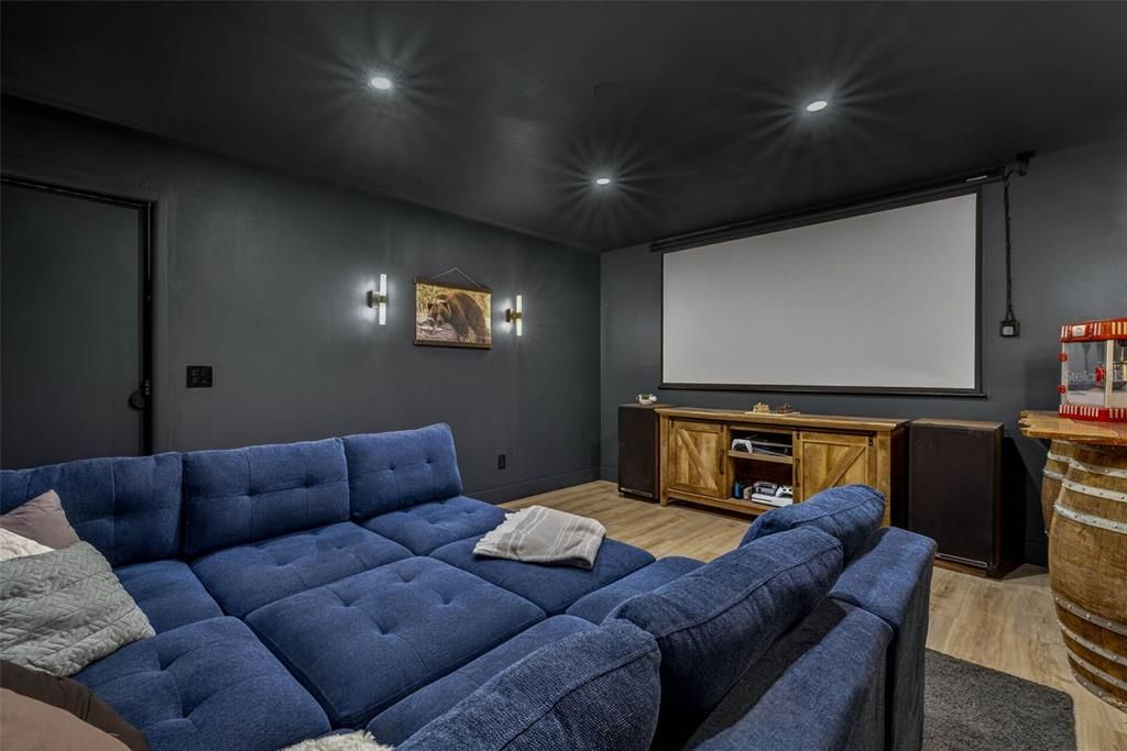 For Sale: $700,000 (3 beds, 3 baths, 3371 Square Feet)