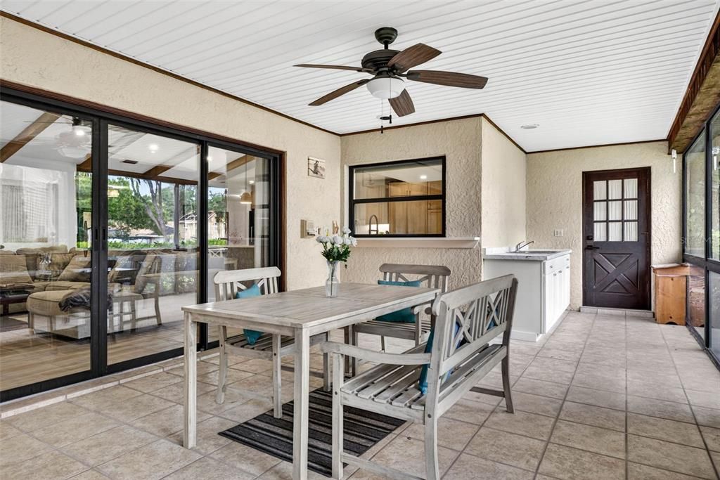 For Sale: $700,000 (3 beds, 3 baths, 3371 Square Feet)