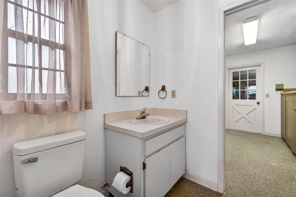 For Sale: $700,000 (3 beds, 3 baths, 3371 Square Feet)