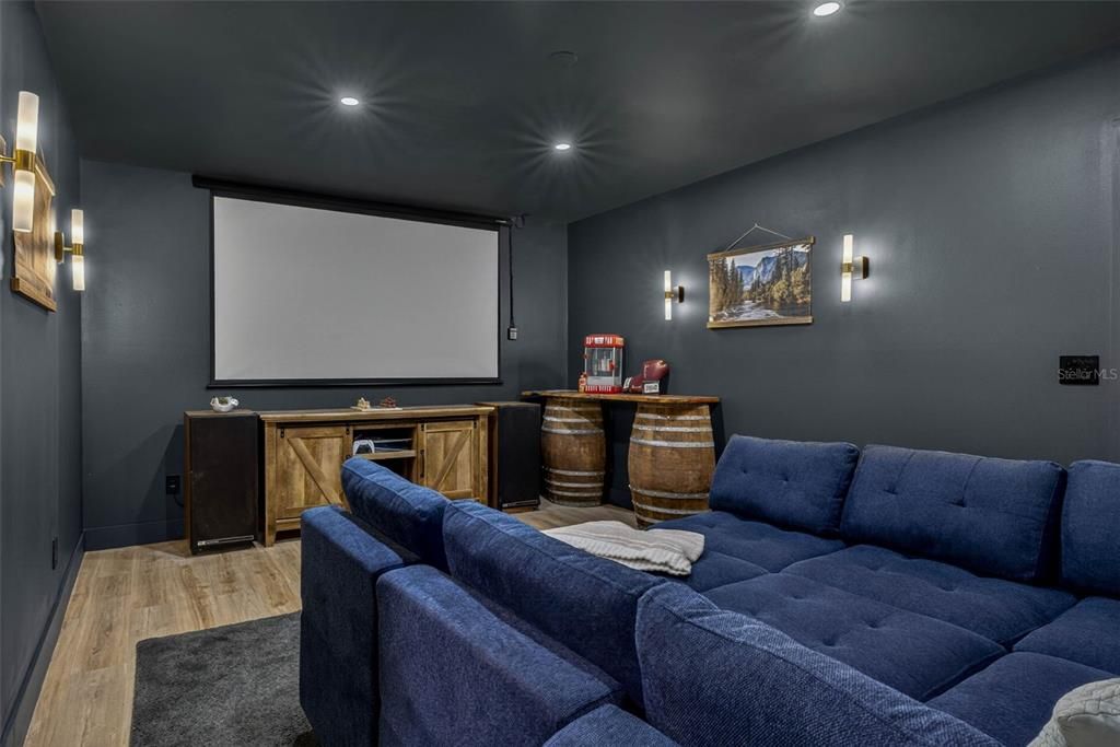 For Sale: $700,000 (3 beds, 3 baths, 3371 Square Feet)