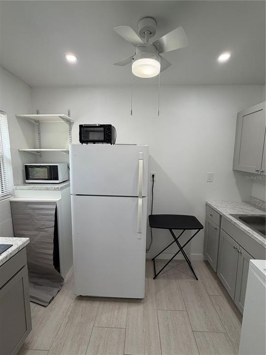 For Rent: $1,095 (1 beds, 1 baths, 400 Square Feet)