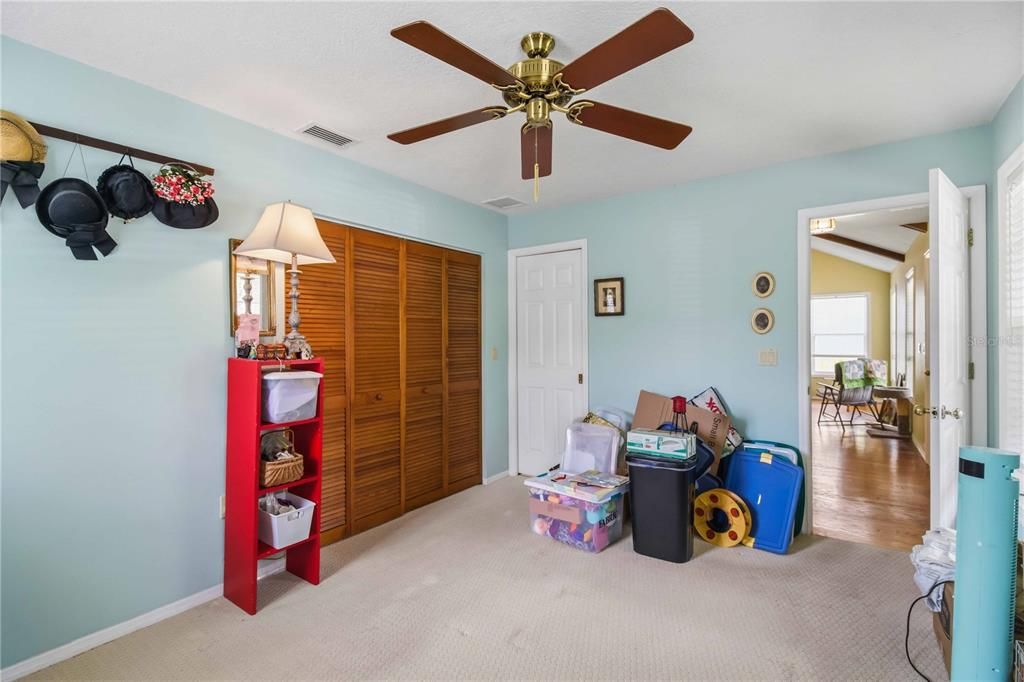 Active With Contract: $385,000 (2 beds, 2 baths, 1829 Square Feet)