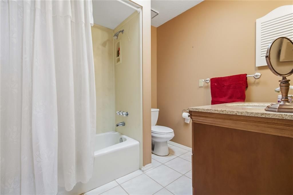 Active With Contract: $385,000 (2 beds, 2 baths, 1829 Square Feet)