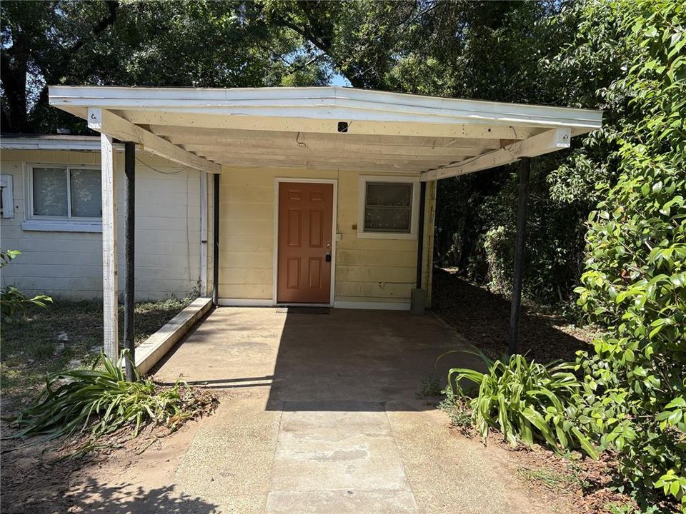 For Rent: $1,185 (2 beds, 1 baths, 1266 Square Feet)