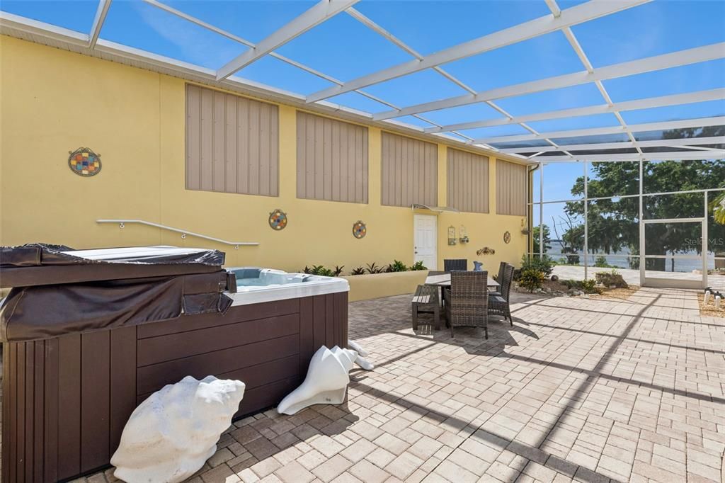 En Venta: $1,949,900 (4 camas, 5 baños, 4153 Pies cuadrados)