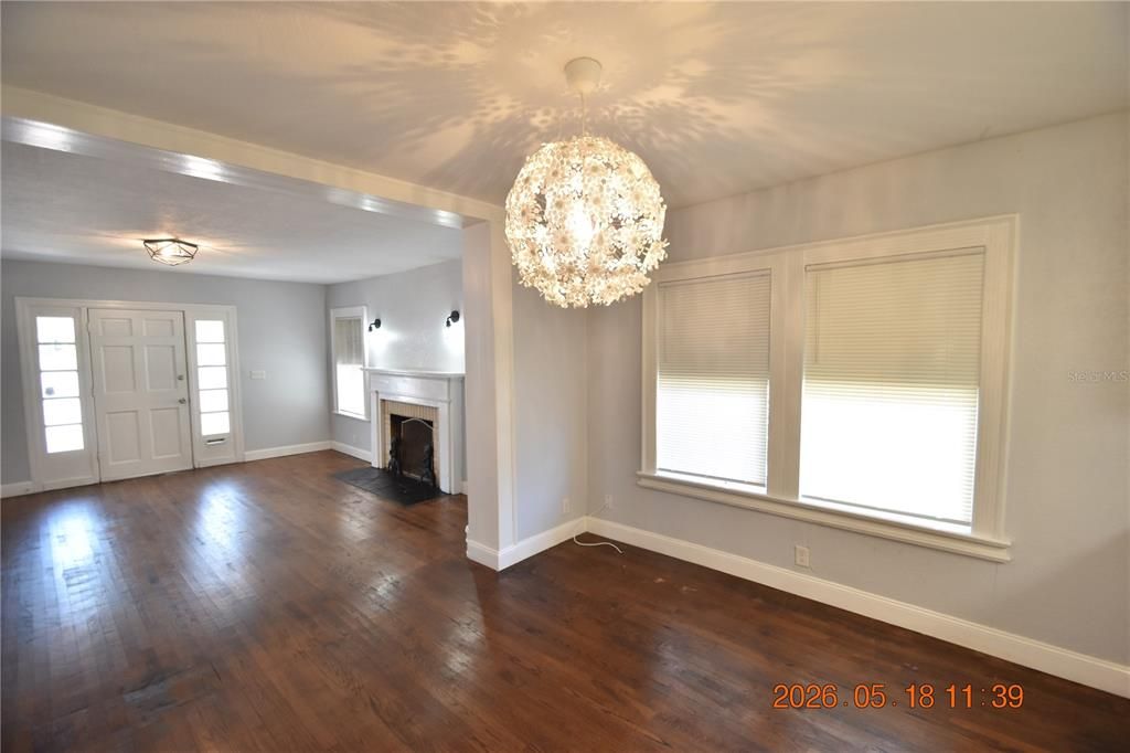 В аренду: $2,495 (3 спален, 1 ванн, 1129 Квадратных фут)