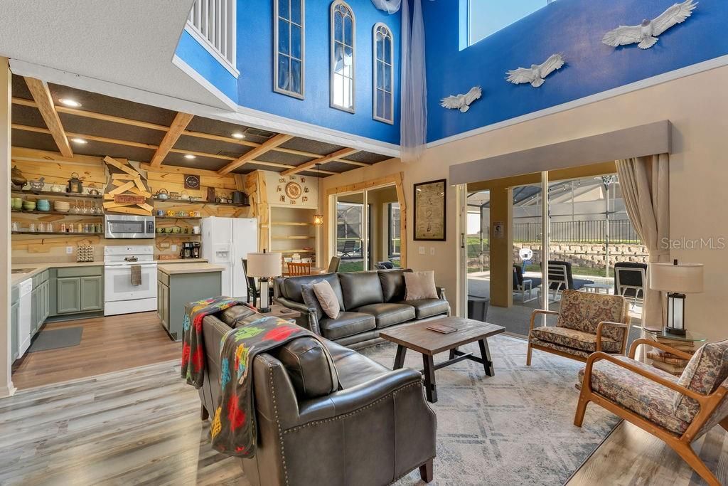 Active With Contract: $649,000 (7 beds, 4 baths, 2881 Square Feet)