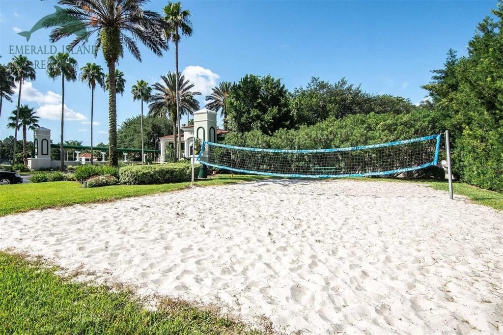 Active With Contract: $649,000 (7 beds, 4 baths, 2881 Square Feet)