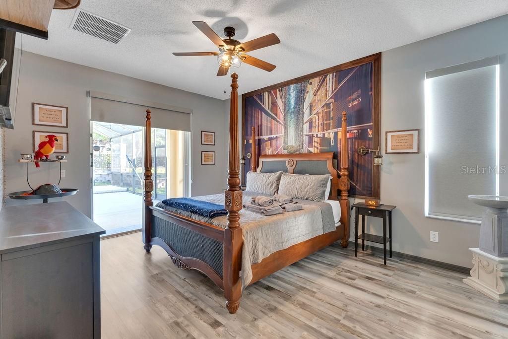 Active With Contract: $649,000 (7 beds, 4 baths, 2881 Square Feet)