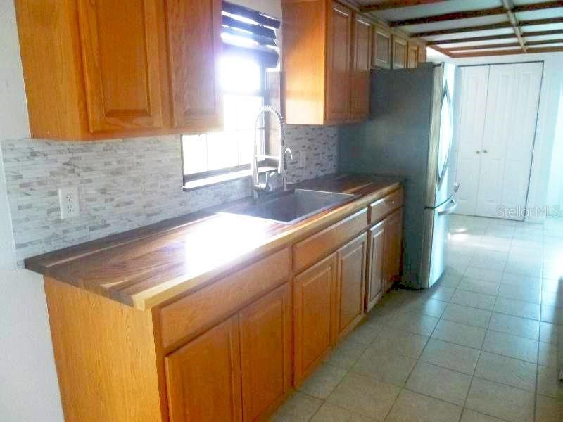 For Sale: $175,000 (3 beds, 1 baths, 1016 Square Feet)