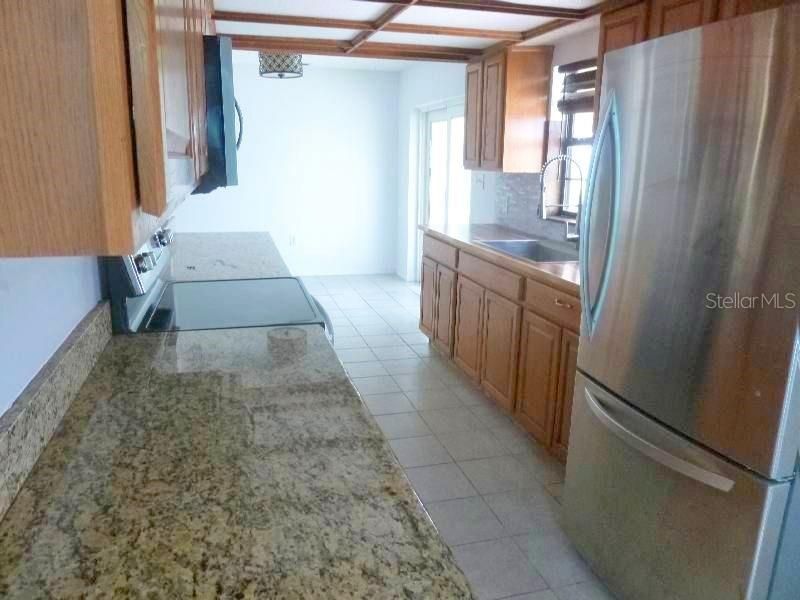 For Sale: $175,000 (3 beds, 1 baths, 1016 Square Feet)