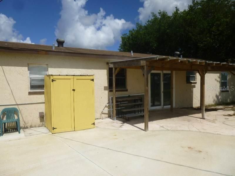 For Sale: $175,000 (3 beds, 1 baths, 1016 Square Feet)