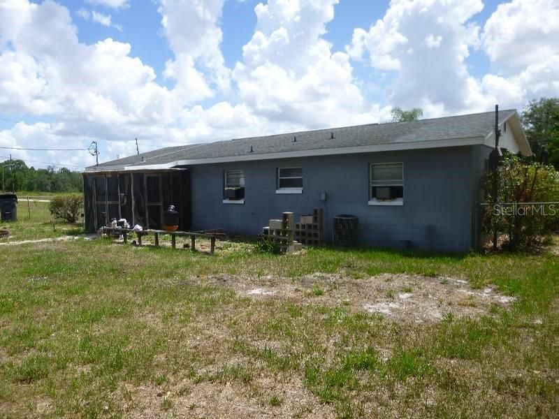 For Sale: $195,000 (2 beds, 2 baths, 1120 Square Feet)
