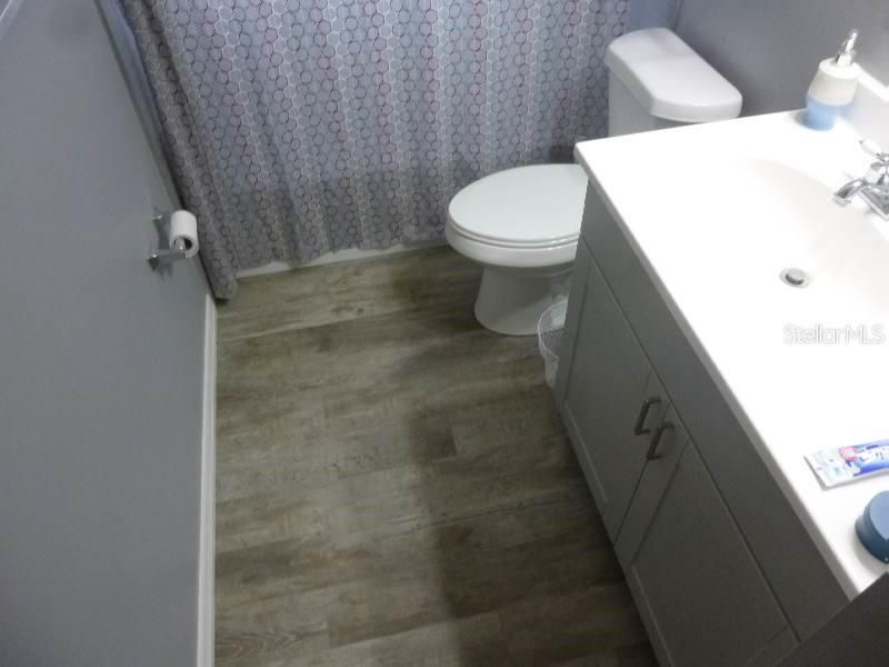 For Sale: $195,000 (2 beds, 2 baths, 1120 Square Feet)