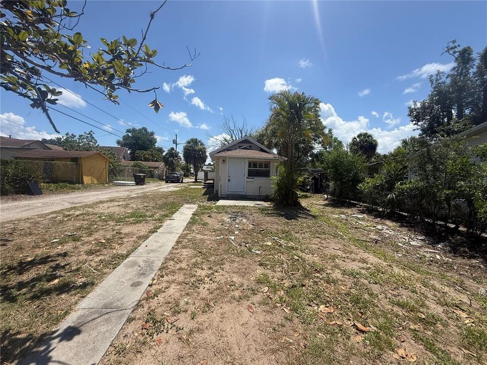 En Venta: $175,000 (2 camas, 1 baños, 691 Pies cuadrados)