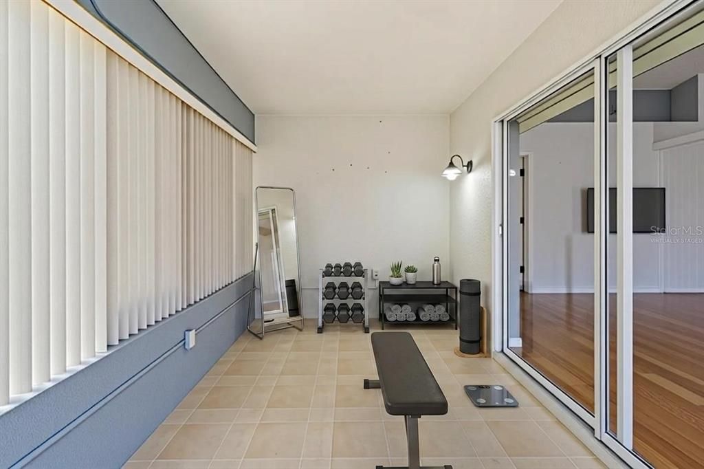 En Venta: $249,900 (2 camas, 2 baños, 1404 Pies cuadrados)