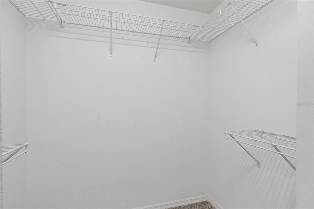 En Venta: $249,900 (2 camas, 2 baños, 1404 Pies cuadrados)