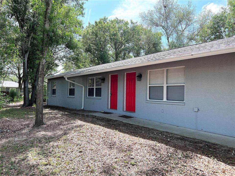 For Rent: $2,000 (3 beds, 2 baths, 1080 Square Feet)