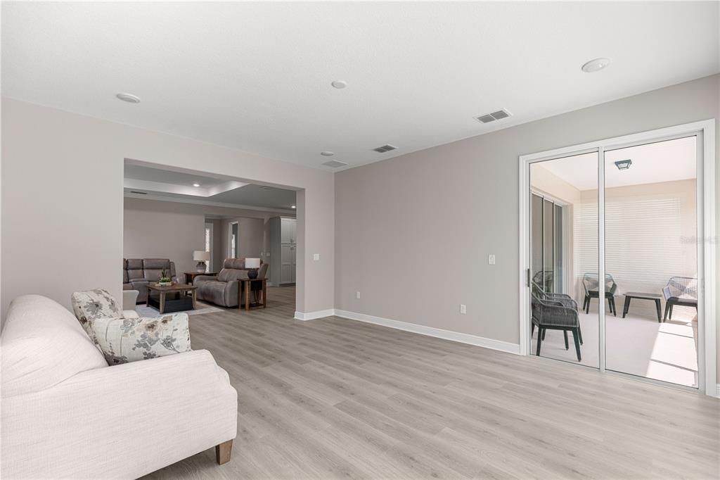 For Sale: $595,900 (3 beds, 3 baths, 2472 Square Feet)