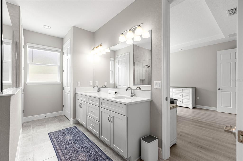 For Sale: $595,900 (3 beds, 3 baths, 2472 Square Feet)