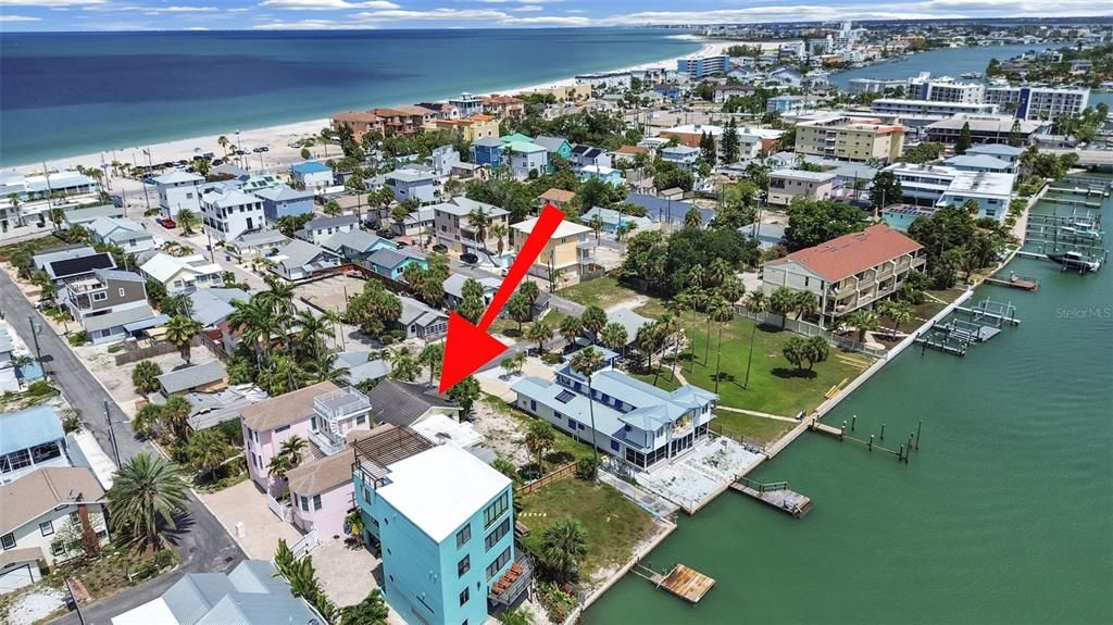For Sale: $950,000 (0.16 acres)