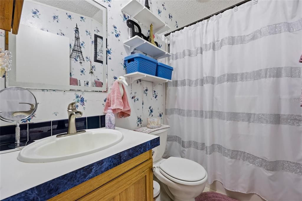 For Sale: $243,000 (3 beds, 2 baths, 1125 Square Feet)