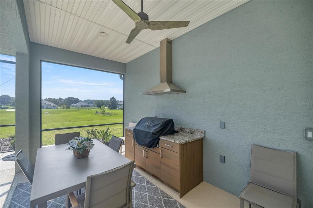 На продажу: $975,000 (3 спален, 3 ванн, 2737 Квадратных фут)