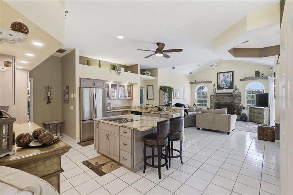 For Sale: $649,900 (3 beds, 2 baths, 2433 Square Feet)