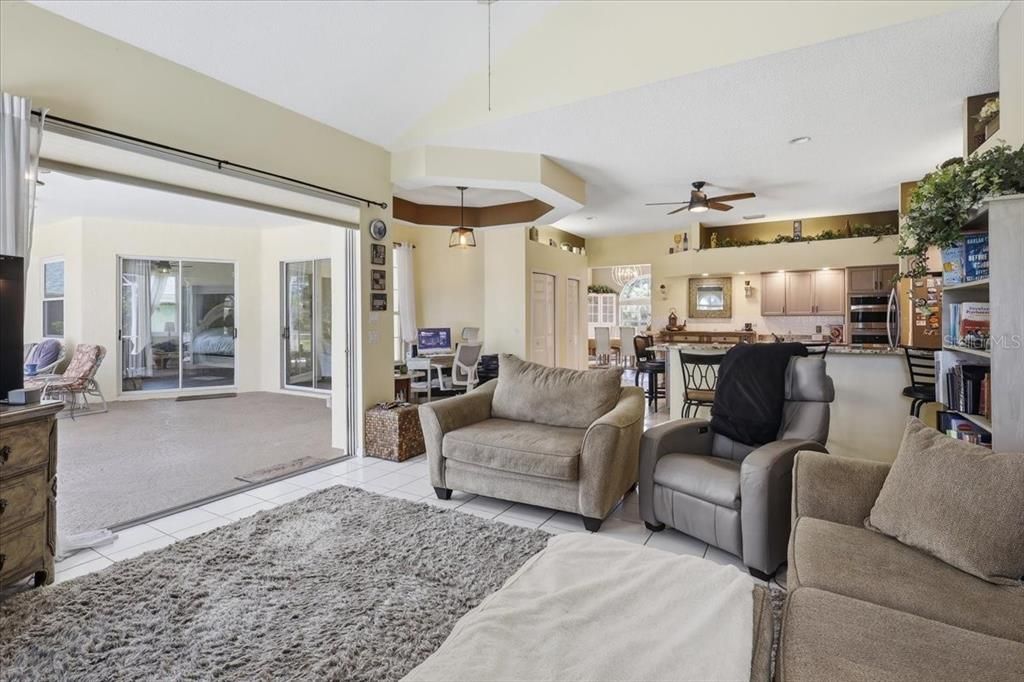 For Sale: $649,900 (3 beds, 2 baths, 2433 Square Feet)
