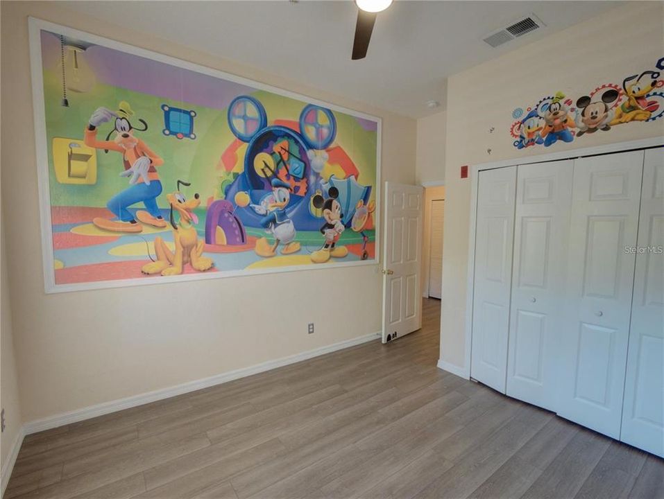 En Venta: $198,500 (3 camas, 2 baños, 1227 Pies cuadrados)