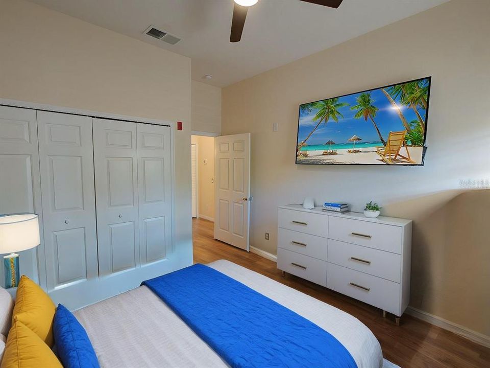 En Venta: $198,500 (3 camas, 2 baños, 1227 Pies cuadrados)