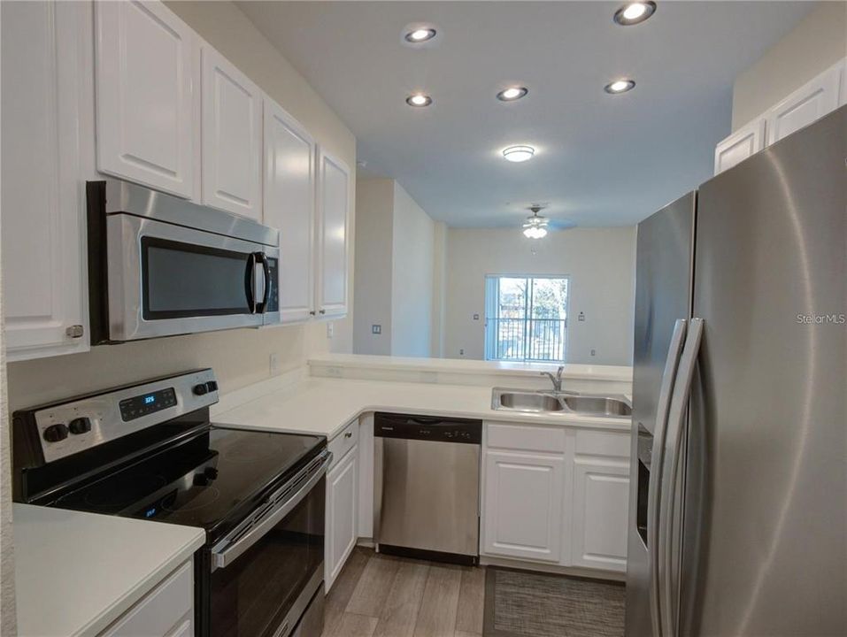 En Venta: $198,500 (3 camas, 2 baños, 1227 Pies cuadrados)