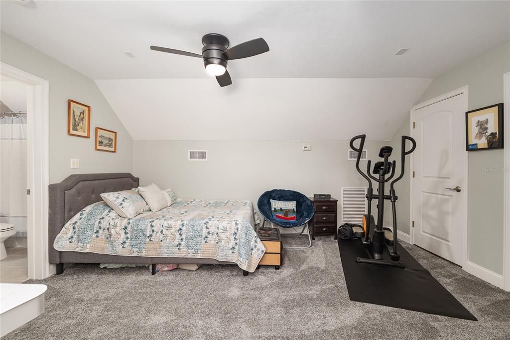 For Sale: $675,000 (4 beds, 3 baths, 2843 Square Feet)