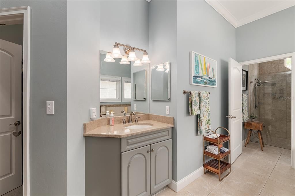 For Sale: $675,000 (4 beds, 3 baths, 2843 Square Feet)