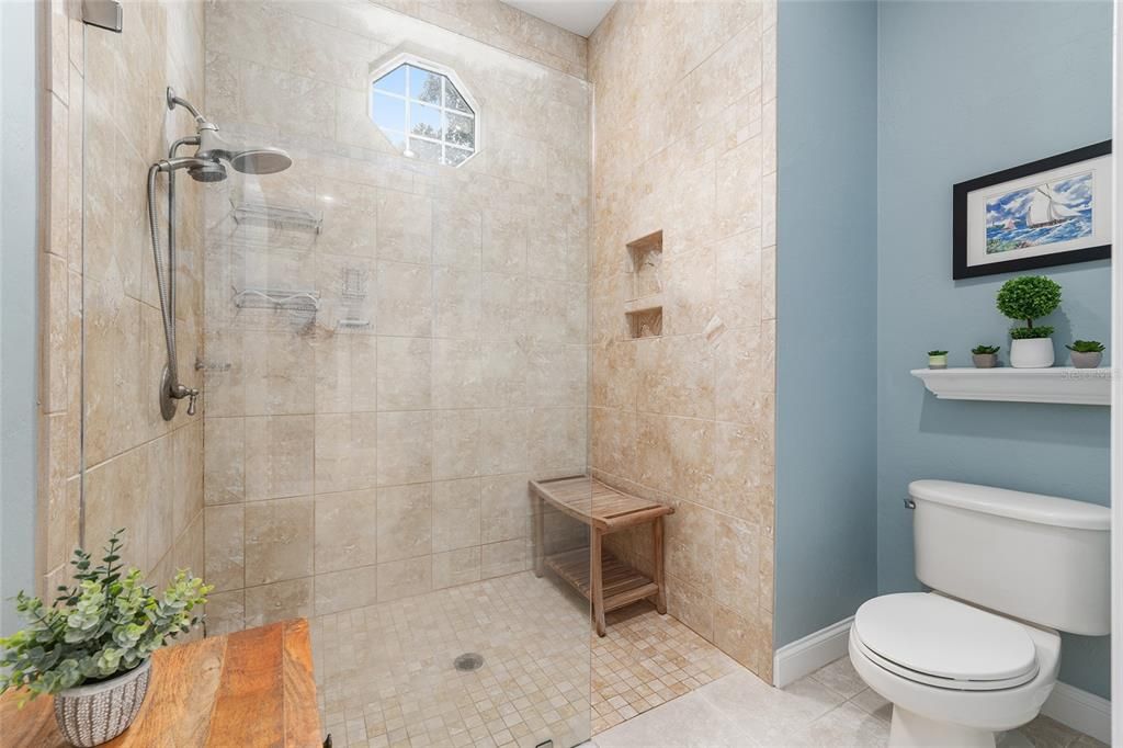 For Sale: $675,000 (4 beds, 3 baths, 2843 Square Feet)