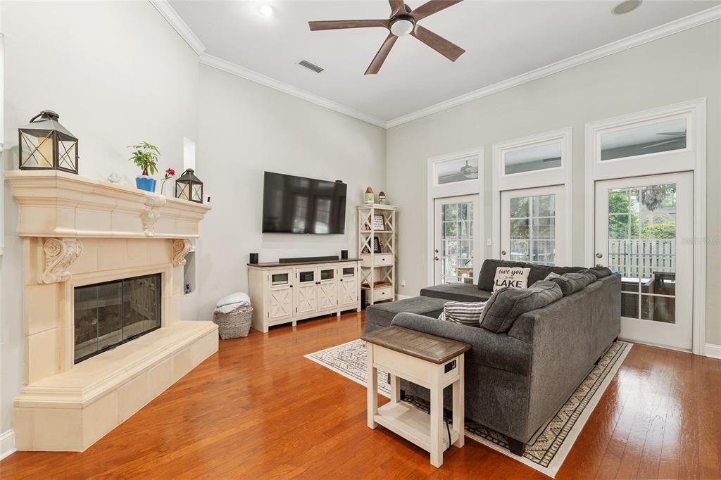 For Sale: $675,000 (4 beds, 3 baths, 2843 Square Feet)
