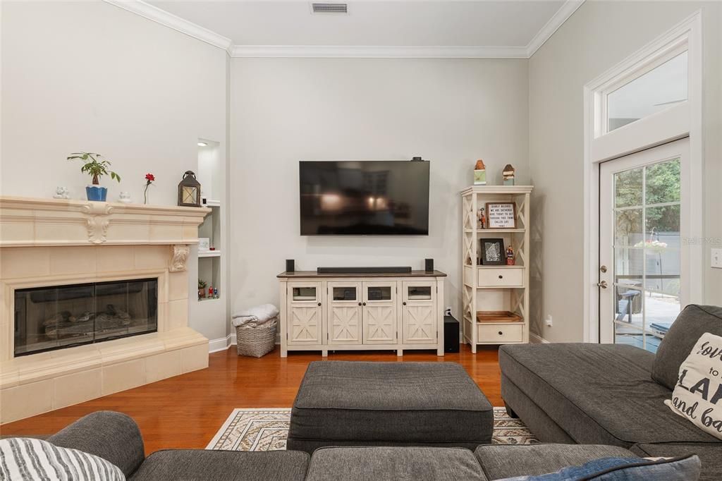 For Sale: $675,000 (4 beds, 3 baths, 2843 Square Feet)