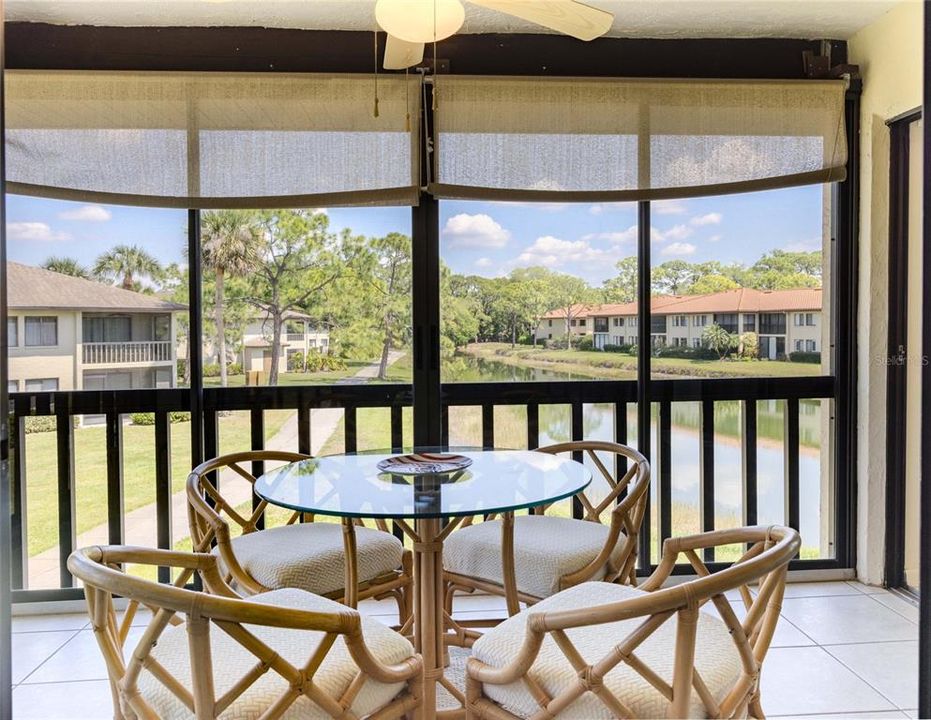For Sale: $249,000 (2 beds, 2 baths, 1065 Square Feet)