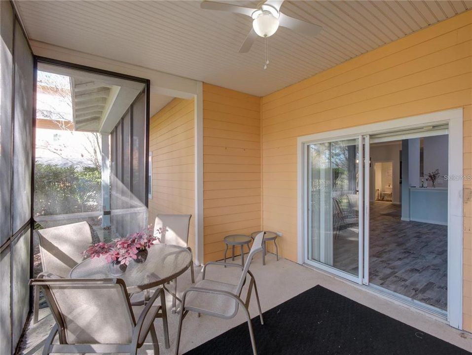 For Sale: $176,700 (2 beds, 2 baths, 1307 Square Feet)