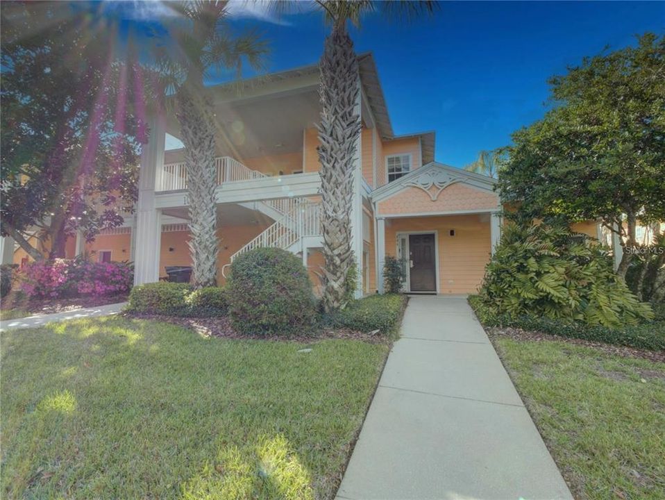 For Sale: $176,700 (2 beds, 2 baths, 1307 Square Feet)