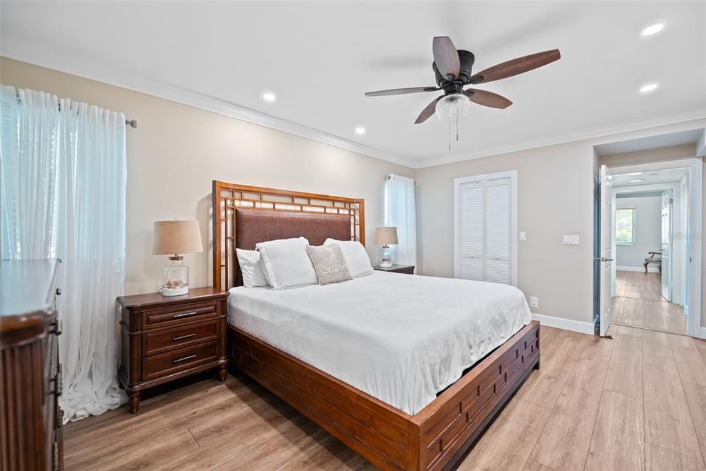 For Sale: $1,399,000 (4 beds, 3 baths, 2752 Square Feet)